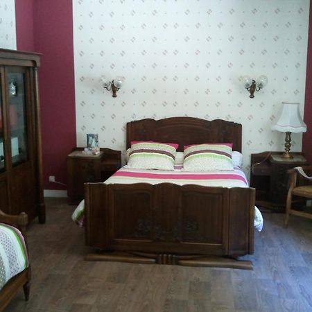 Mas du Trezon Bed & Breakfast Cholet Exterior foto