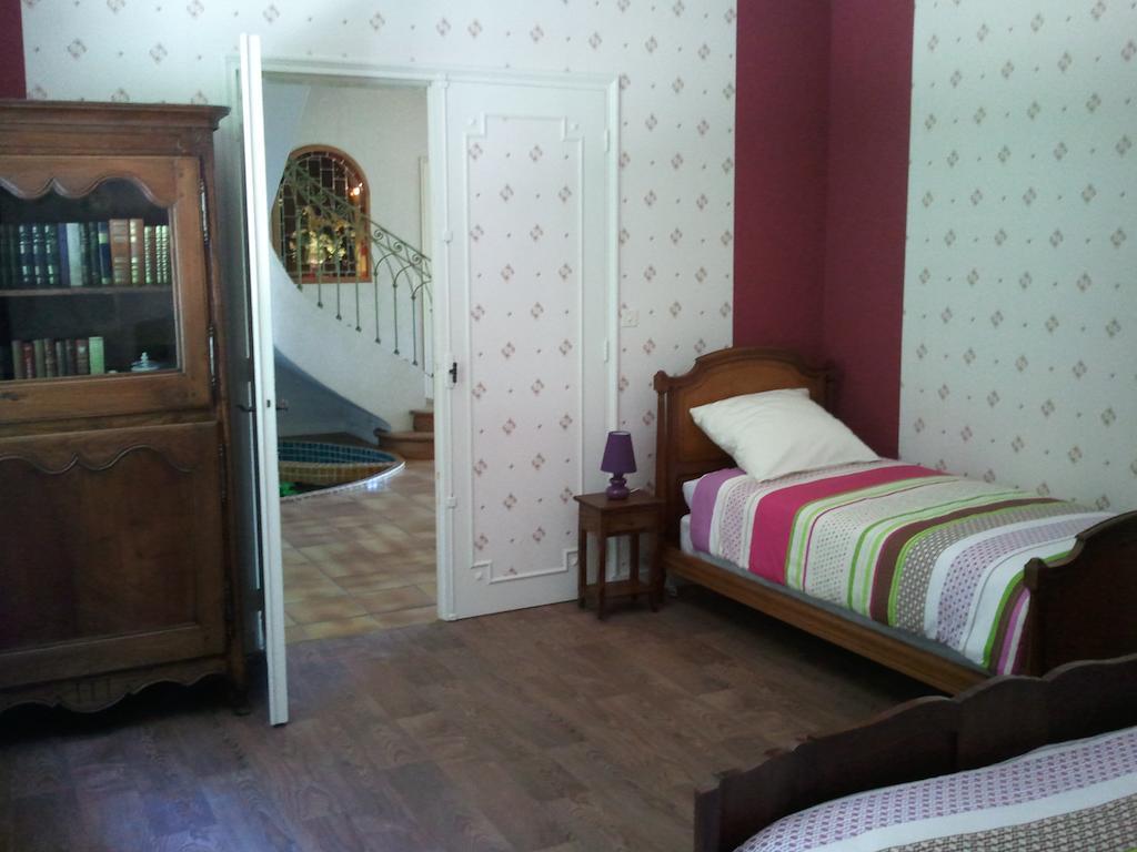 Mas du Trezon Bed & Breakfast Cholet Exterior foto