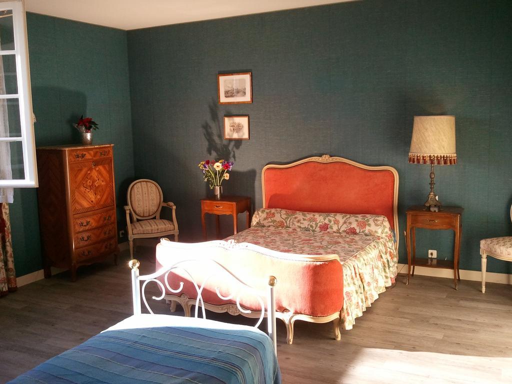 Mas du Trezon Bed & Breakfast Cholet Cameră foto